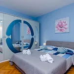 Miro And Marino Apartment