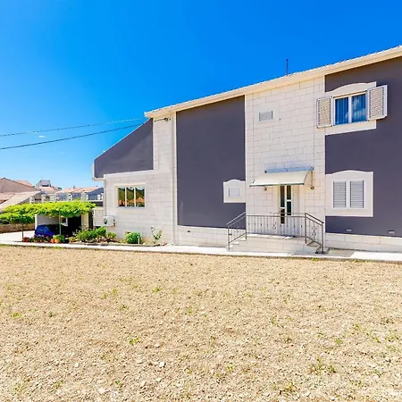 Miro And Marino تروغير