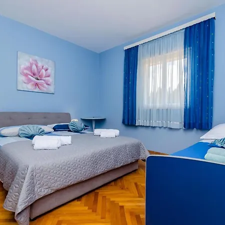 Miro And Marino شقة تروغير