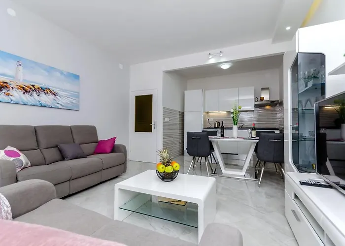 Apartment Miro And Marino Trogir